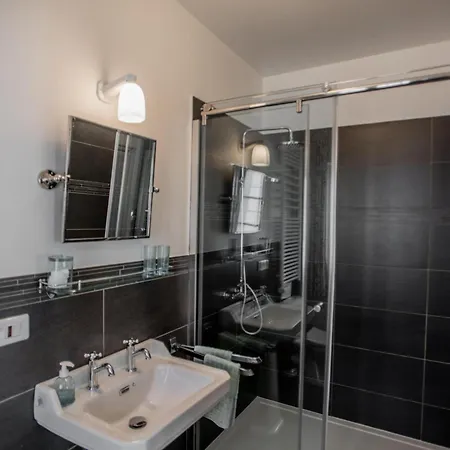 De La Maison Du Bonnesheur