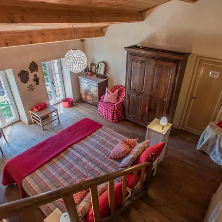 De La Maison Du Bonnesheur Bonnes (Charente)